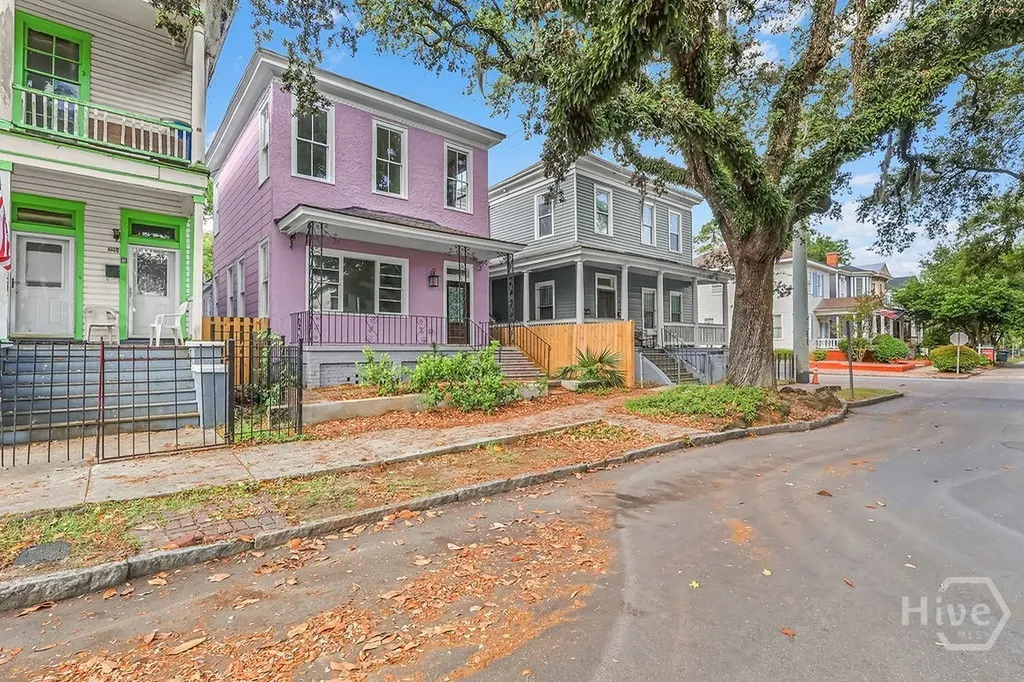221 W 39th Street Savannah GA 31401