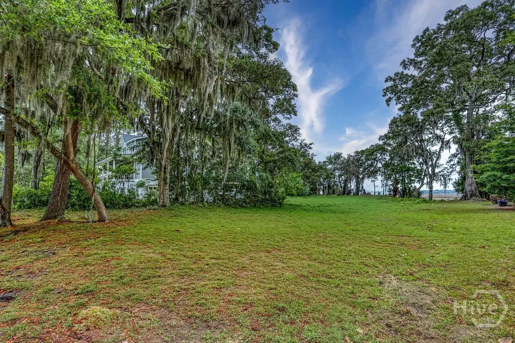 109 N Marsh Road Savannah GA 31410
