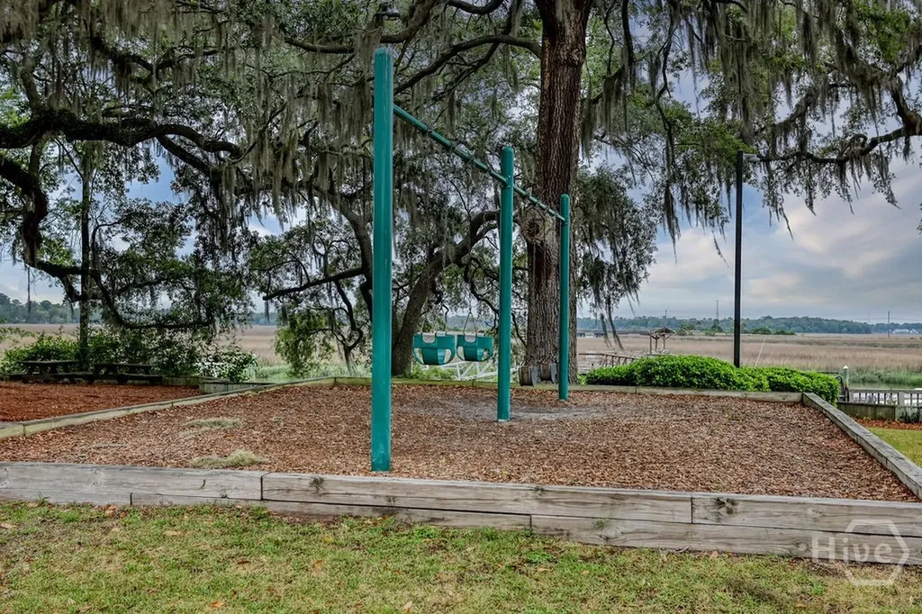 109 N Marsh Road Savannah GA 31410