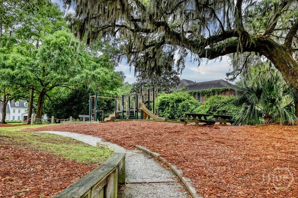 109 N Marsh Road Savannah GA 31410