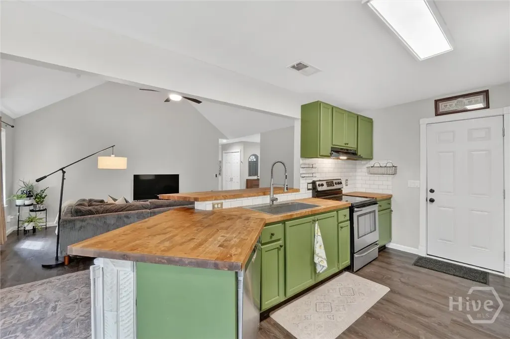 151 Sugar Mill Circle Savannah GA 31419