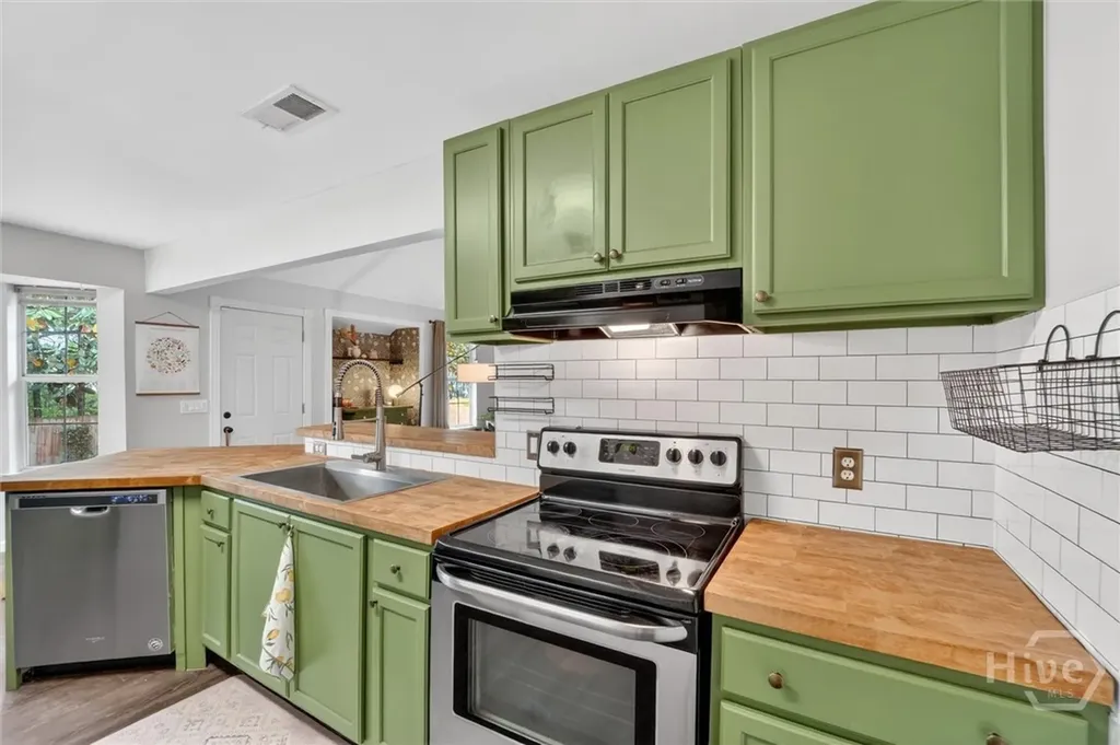 151 Sugar Mill Circle Savannah GA 31419