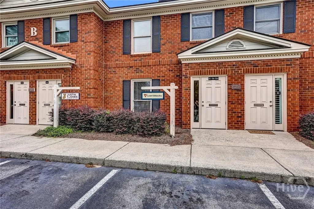 7505 Waters Avenue Savannah GA 31406