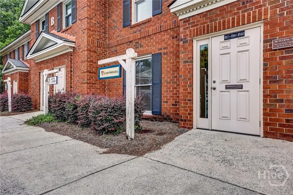 7505 Waters Avenue Savannah GA 31406