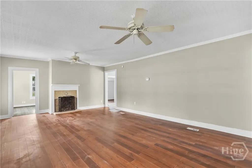 1106 NW Oak Townsend GA 31331