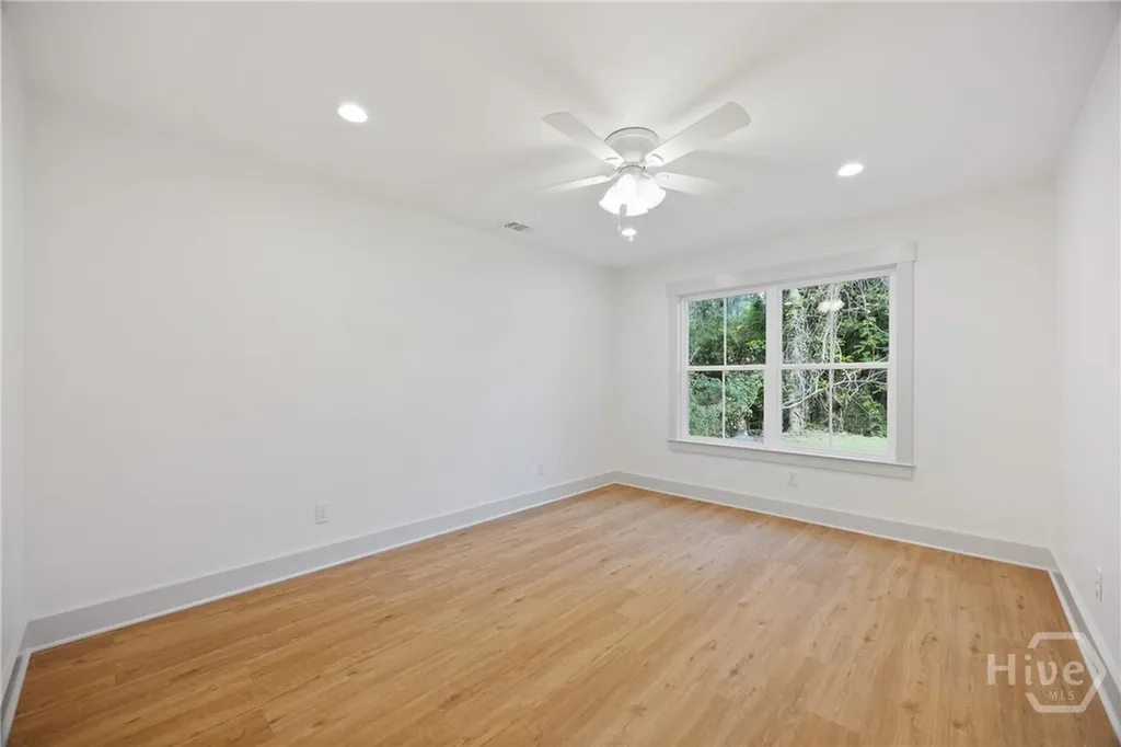 1916 Delaware Street Savannah GA 31404