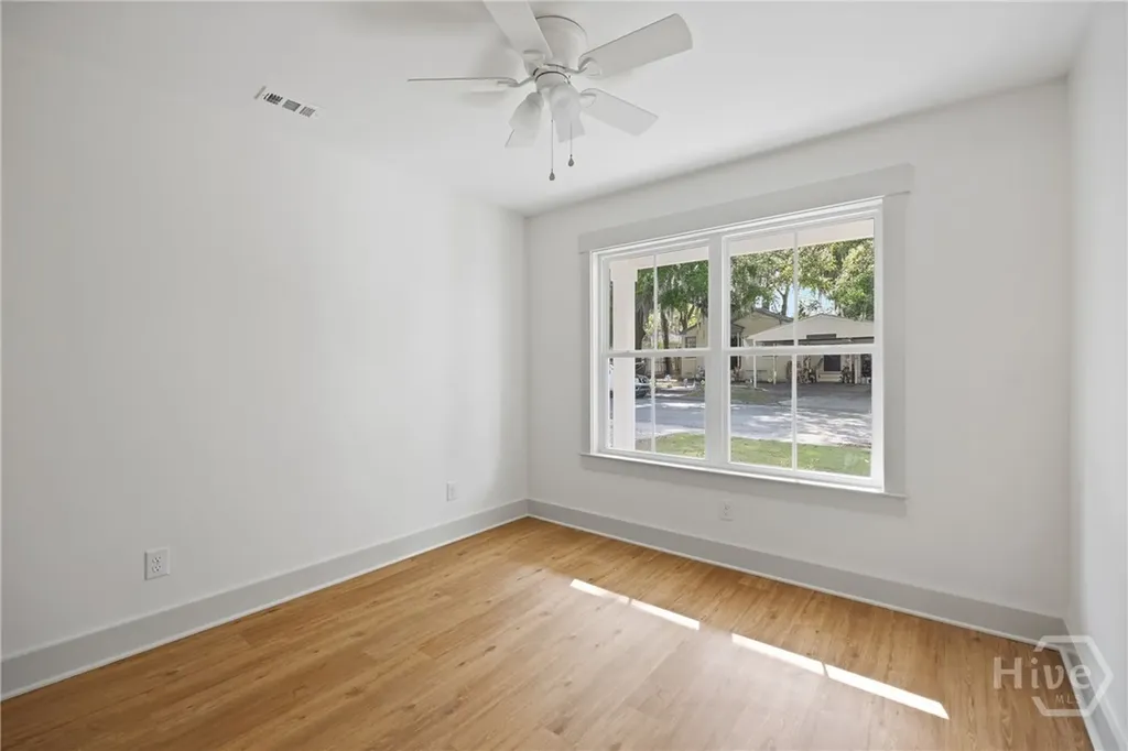 1916 Delaware Street Savannah GA 31404