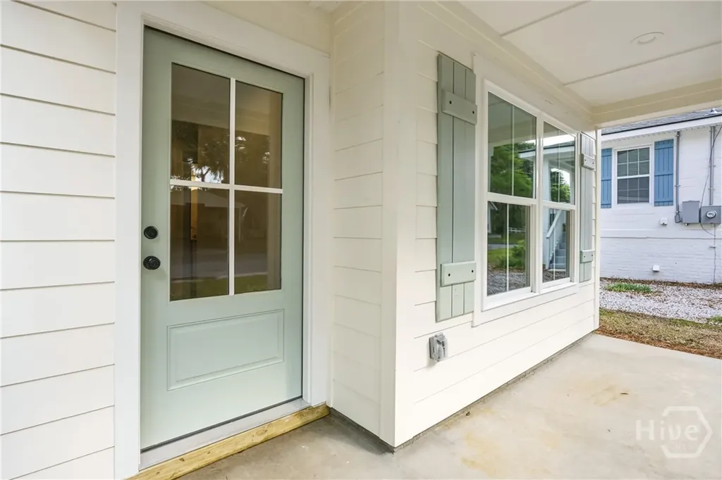 1916 Delaware Street Savannah GA 31404