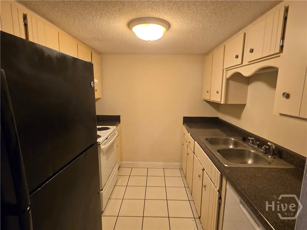 245 Holland Drive Savannah GA 31419