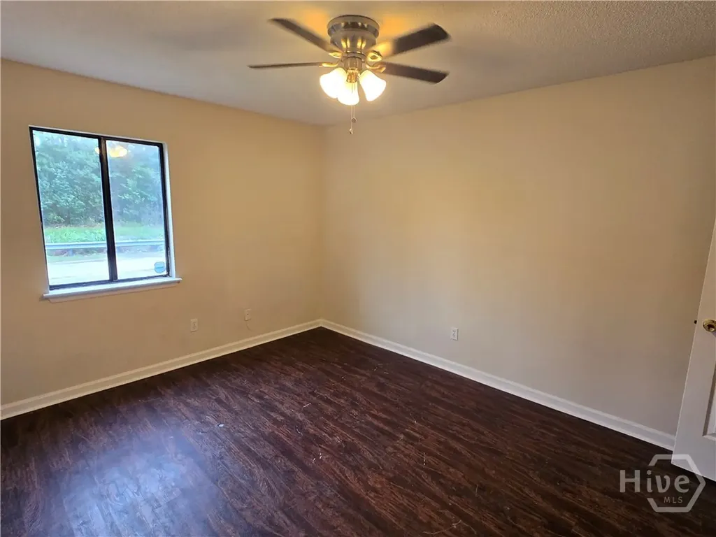 245 Holland Drive Savannah GA 31419