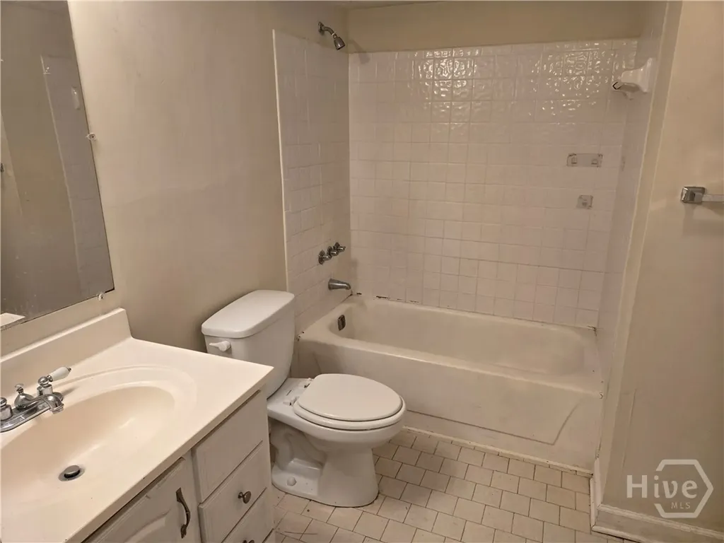 245 Holland Drive Savannah GA 31419