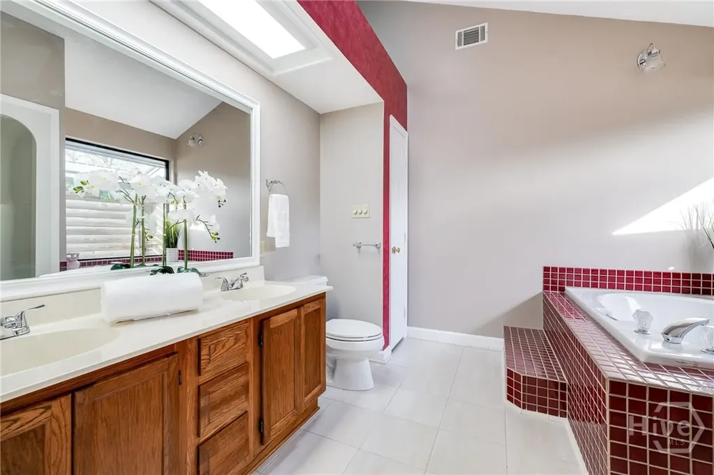 122 B, C Smith Avenue Savannah GA 31408