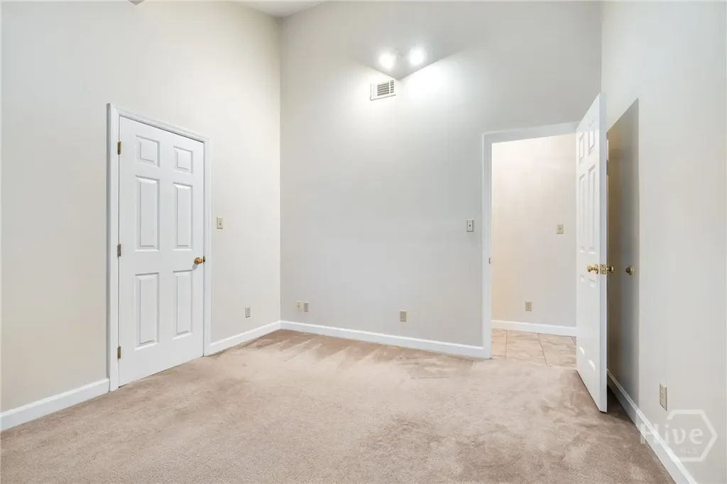 122 B, C Smith Avenue Savannah GA 31408
