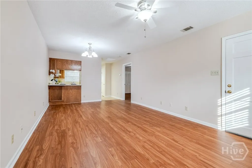 122 B, C Smith Avenue Savannah GA 31408
