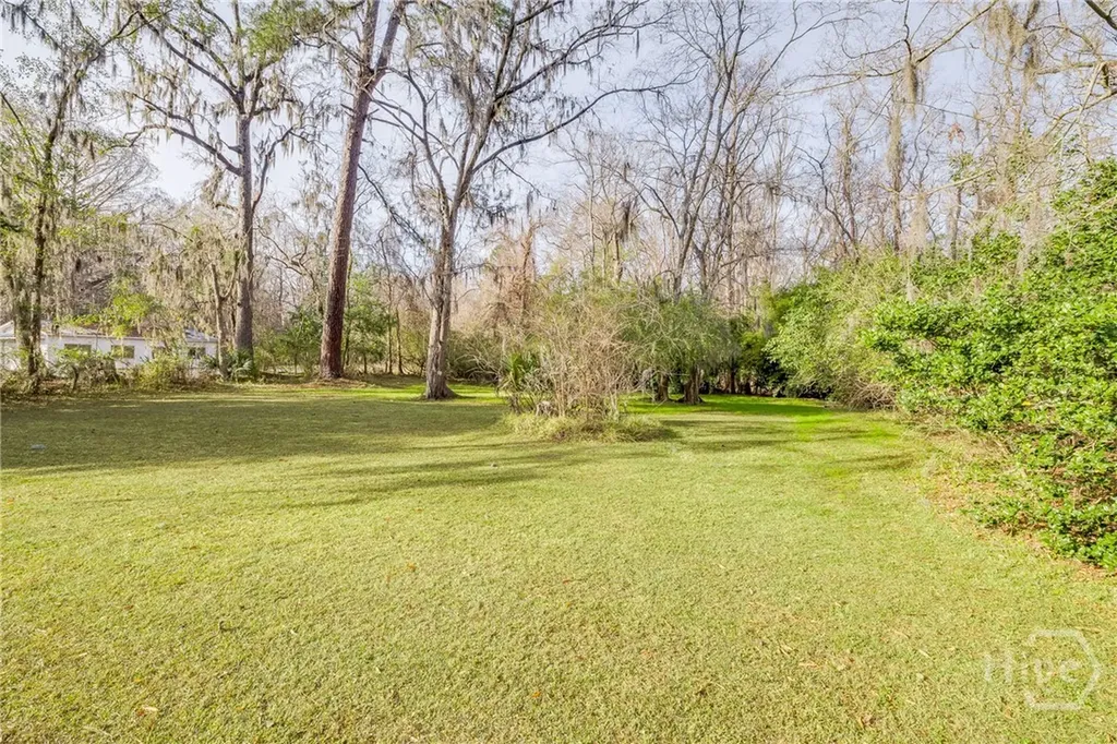 122 B, C Smith Avenue Savannah GA 31408