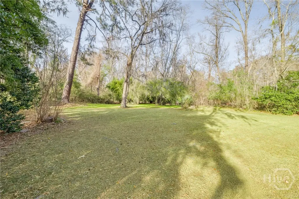 122 B, C Smith Avenue Savannah GA 31408