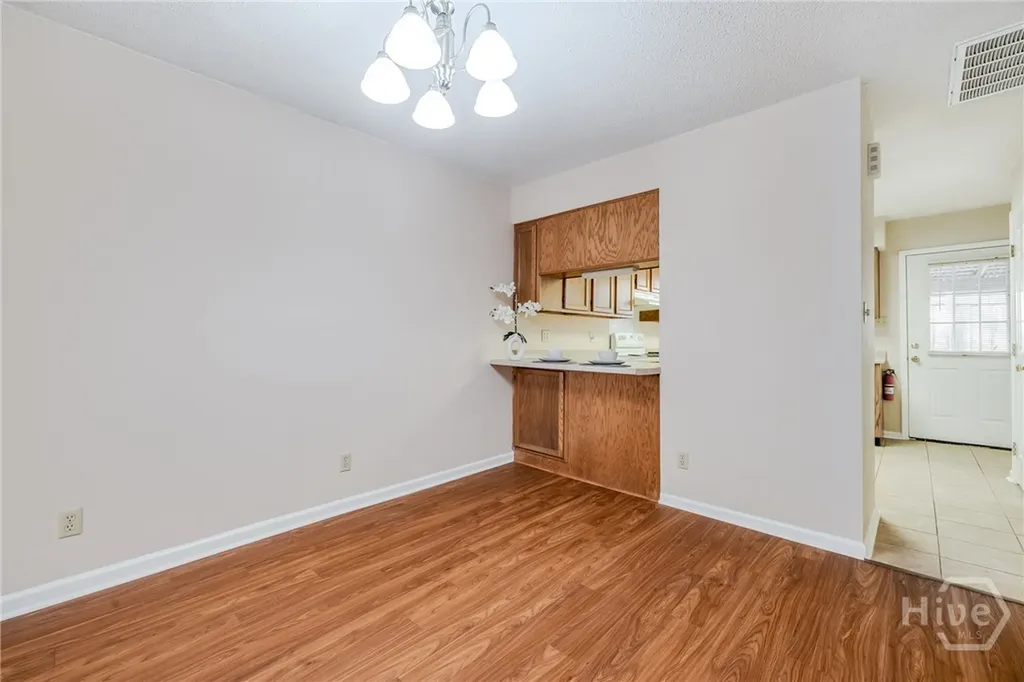 122 B, C Smith Avenue Savannah GA 31408
