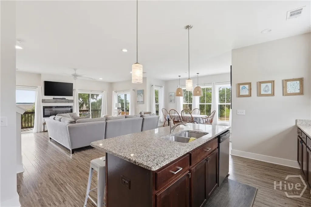 815 Marshview Drive Richmond Hill GA 31324