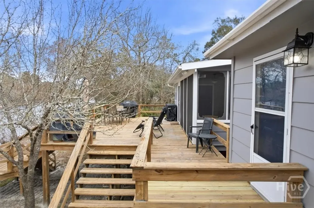 1362 Warners Landing Hortense GA 31543