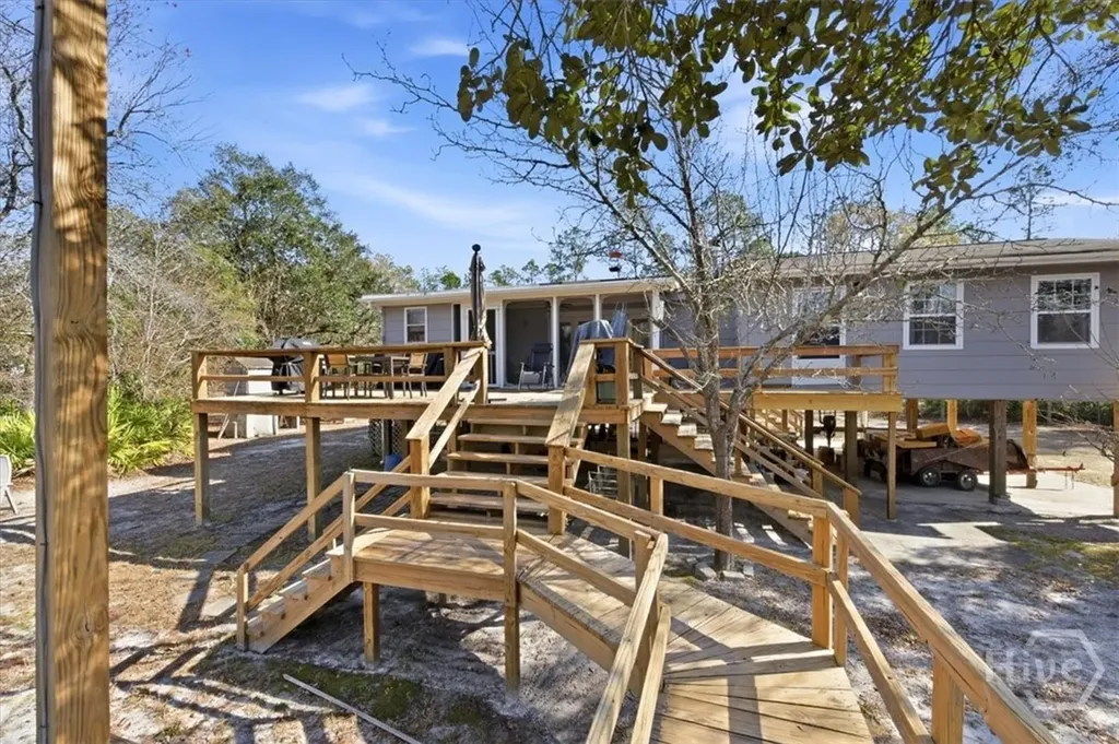 1362 Warners Landing Hortense GA 31543