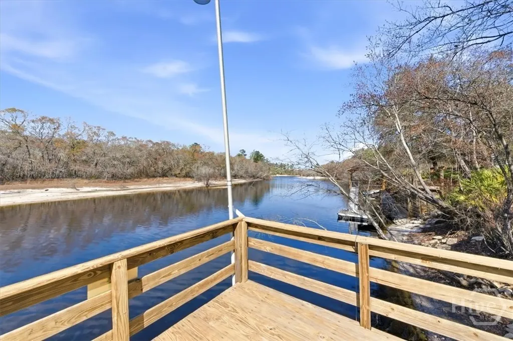 1362 Warners Landing Hortense GA 31543