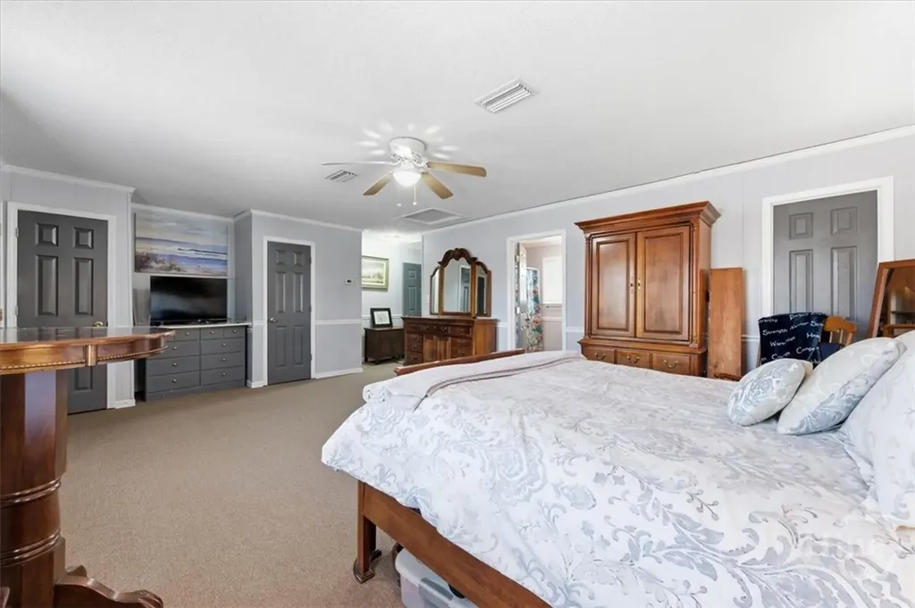 1362 Warners Landing Hortense GA 31543