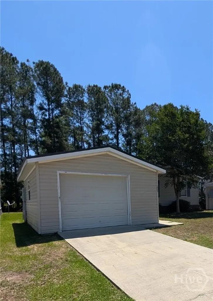 205 Rushing Street Richmond Hill GA 31324