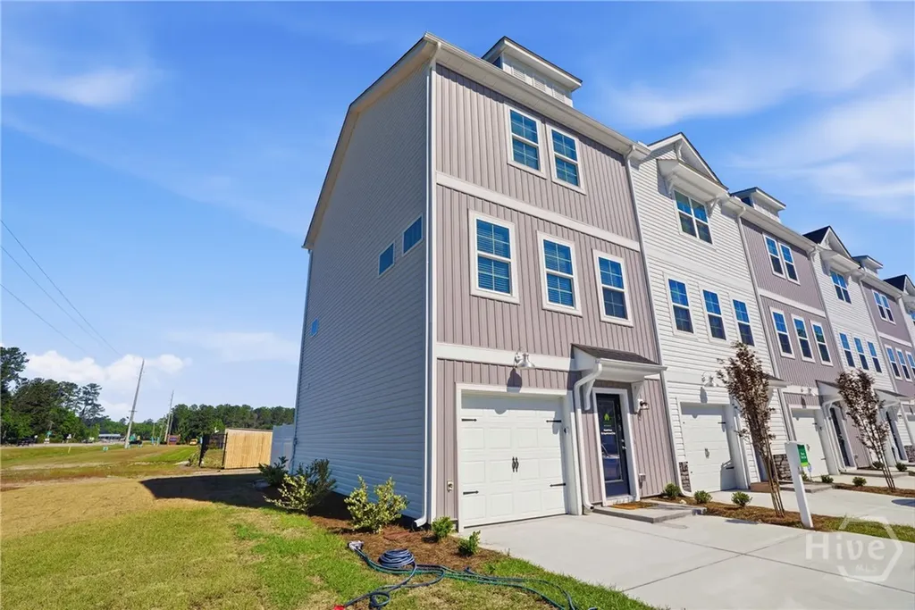 159 Simms Way Hinesville GA 31313