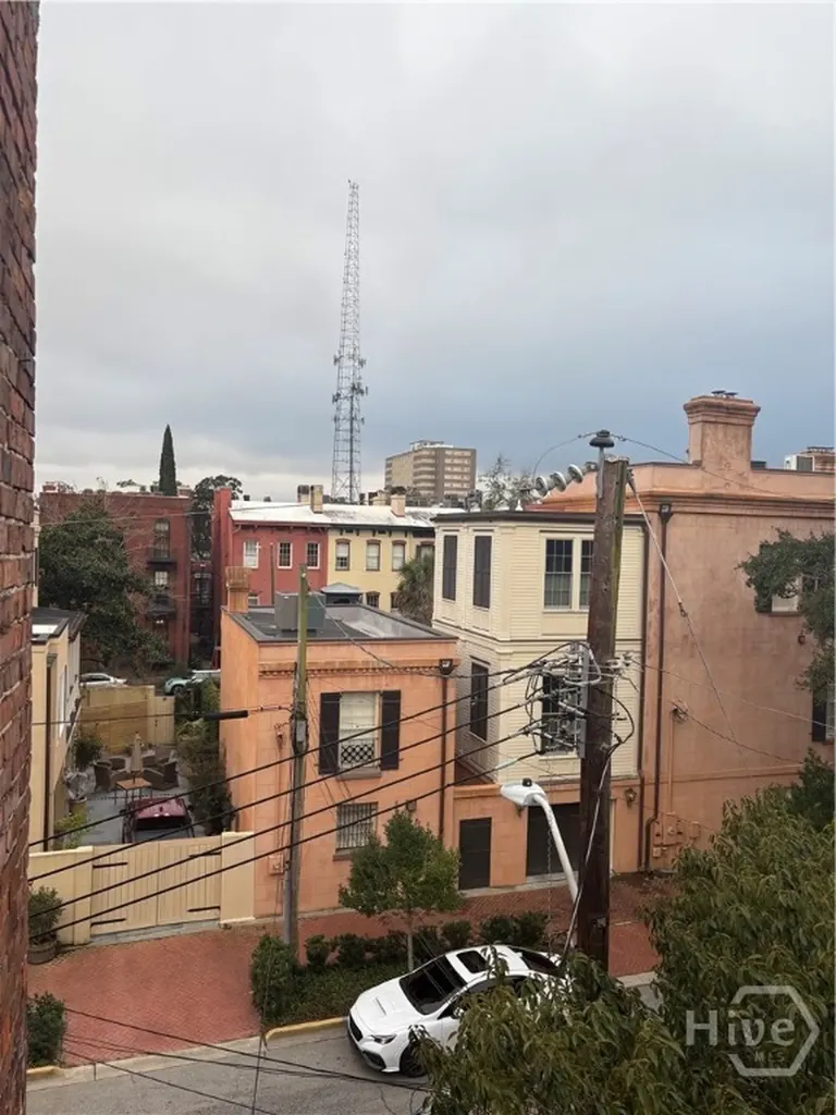 219 E Taylor Street Savannah GA 31401