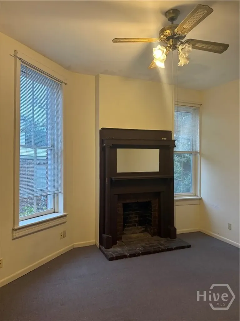 219 E Taylor Street Savannah GA 31401
