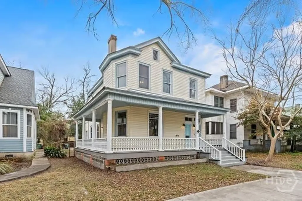 723 E Henry Street Savannah GA 31401