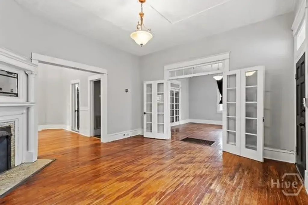 723 E Henry Street Savannah GA 31401