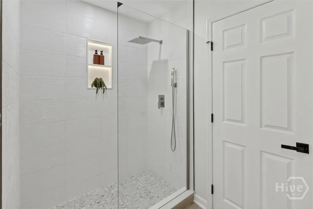 102 Burbank Savannah GA 31419