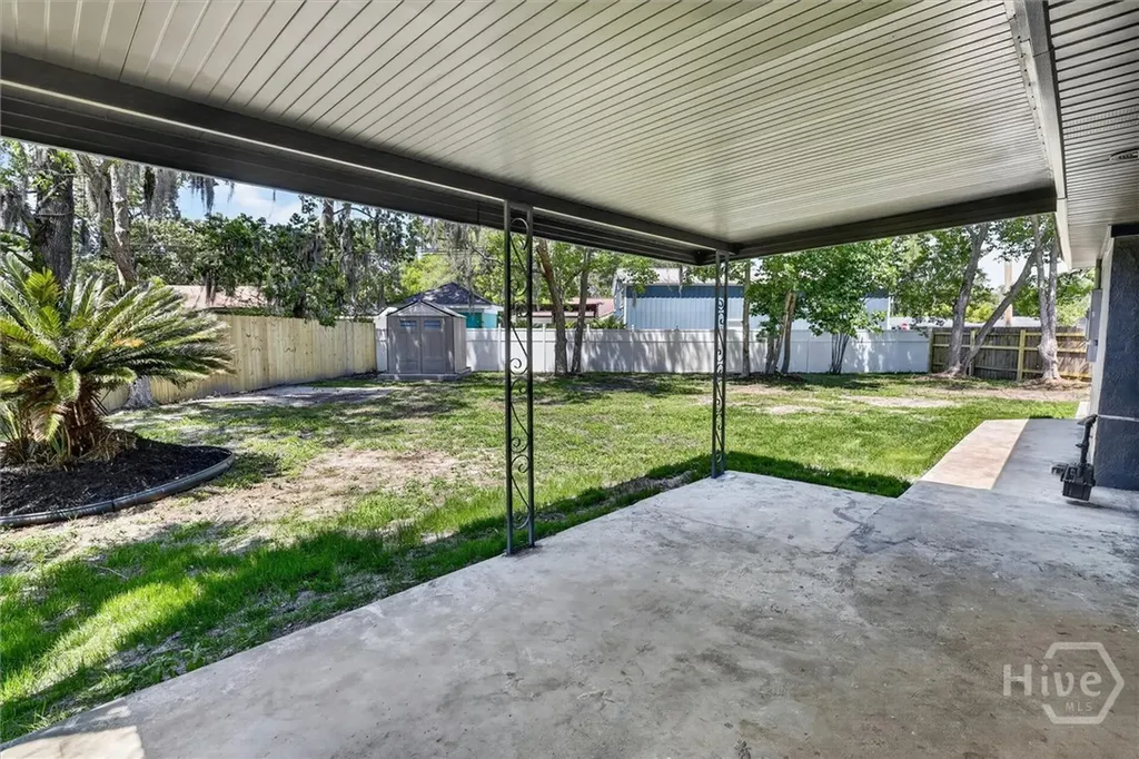 102 Burbank Savannah GA 31419