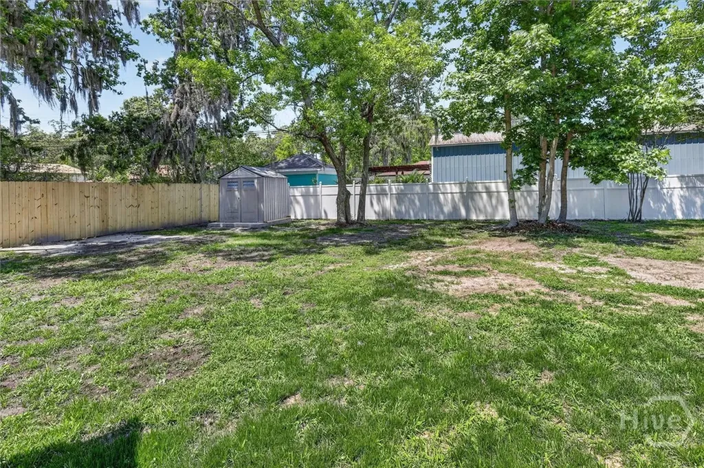 102 Burbank Savannah GA 31419