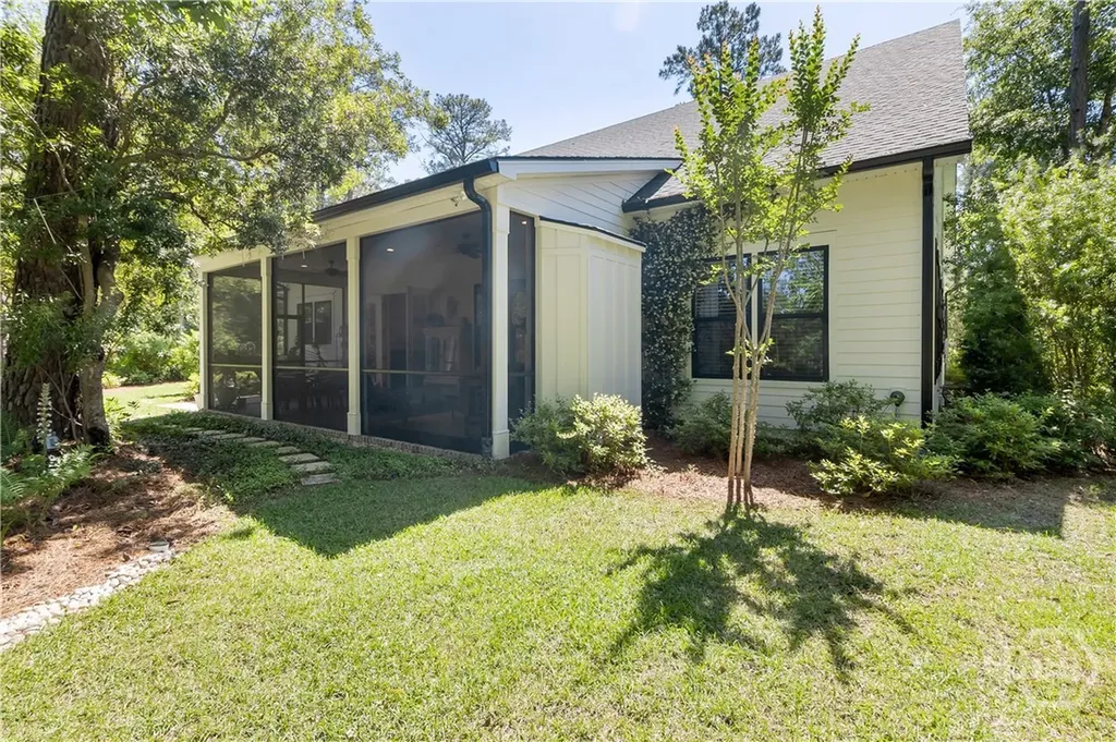 305 Lafayette Drive Richmond Hill GA 31324