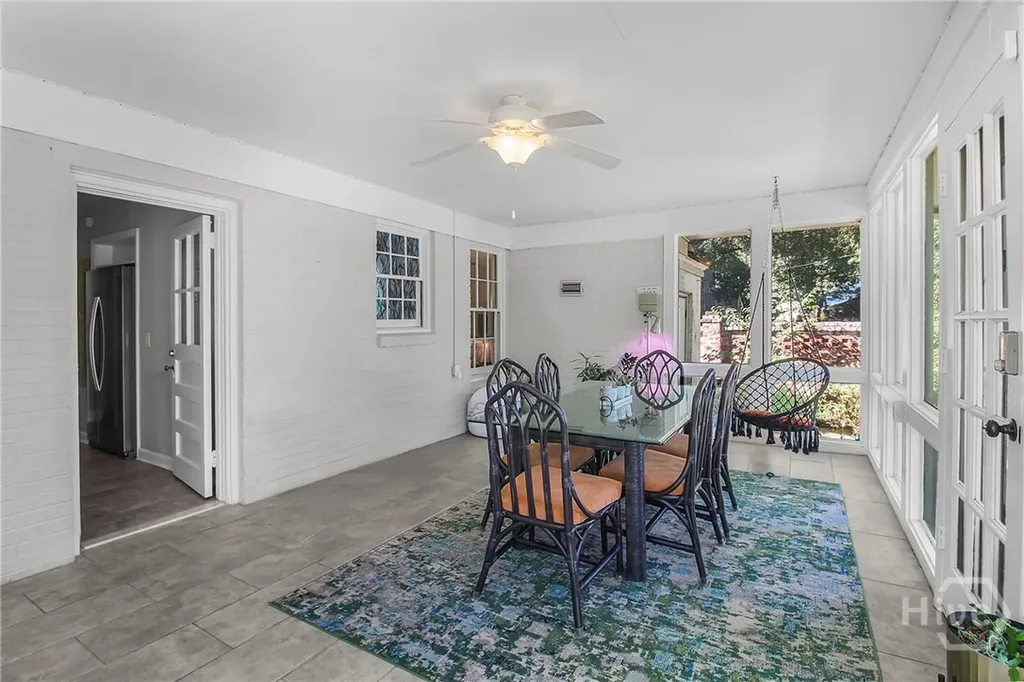 712 Columbus Drive Savannah GA 31405