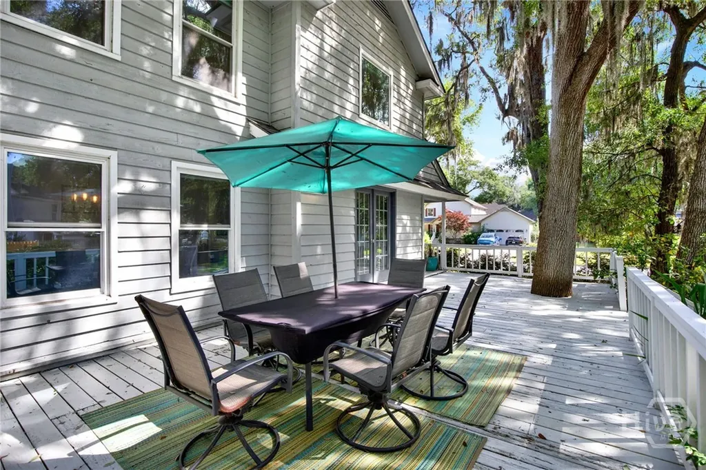 5 Lantern Lane Savannah GA 31410