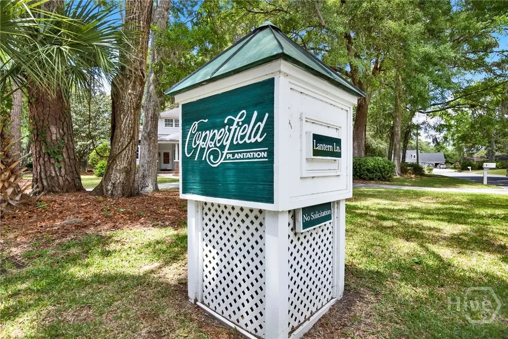 5 Lantern Lane Savannah GA 31410