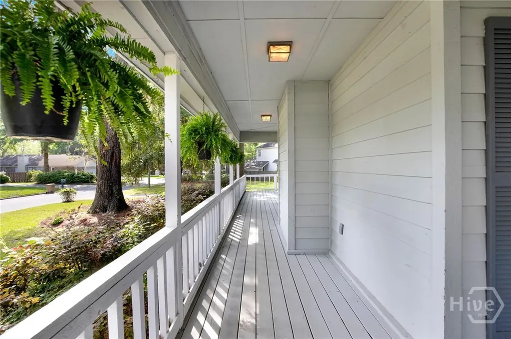 5 Lantern Lane Savannah GA 31410