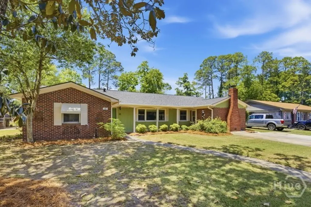 11 Keystone Drive Savannah GA 31406