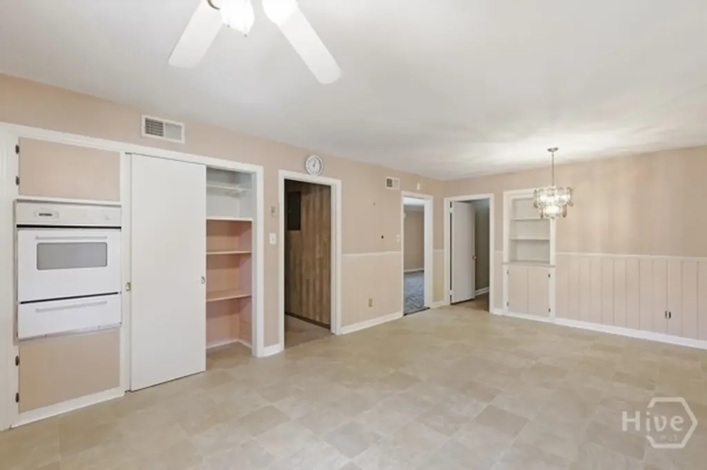 11 Keystone Drive Savannah GA 31406