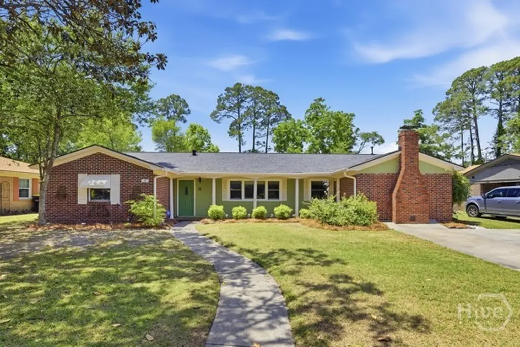 11 Keystone Drive Savannah GA 31406