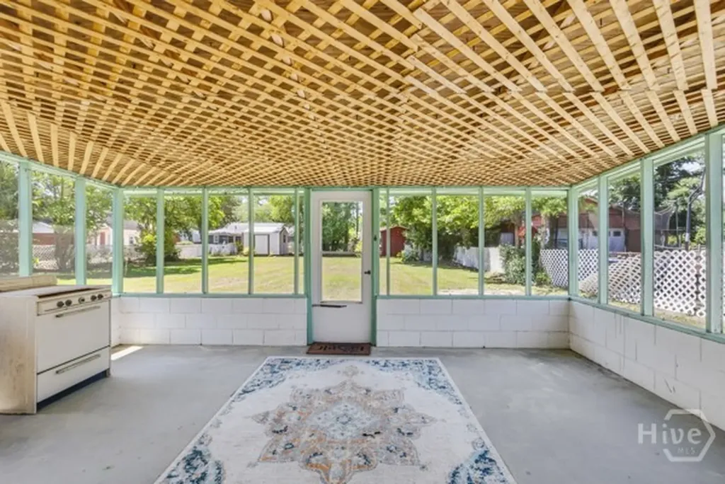 11 Keystone Drive Savannah GA 31406