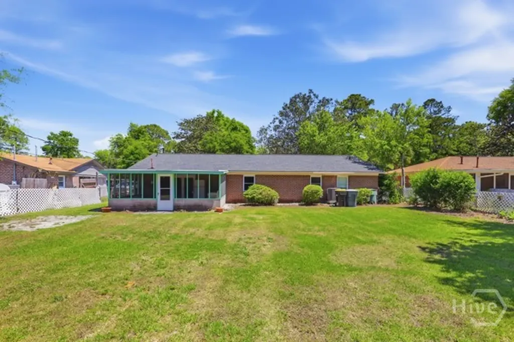11 Keystone Drive Savannah GA 31406