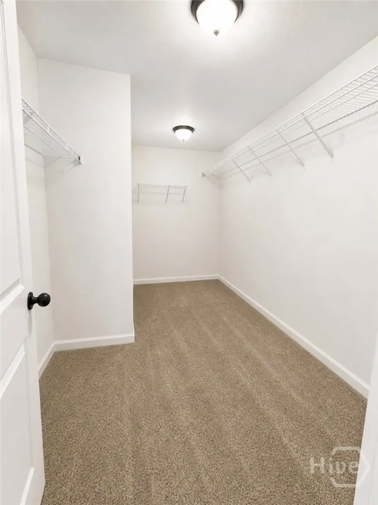 145 Laguna Way Savannah GA 31405