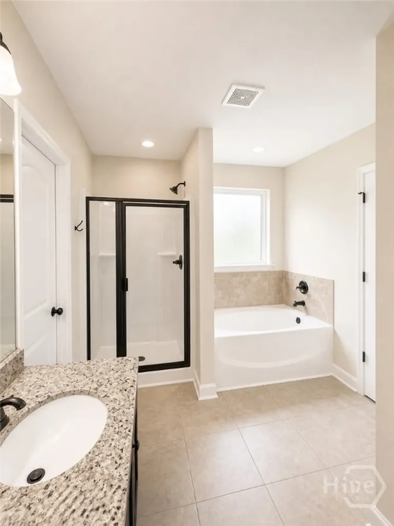 145 Laguna Way Savannah GA 31405