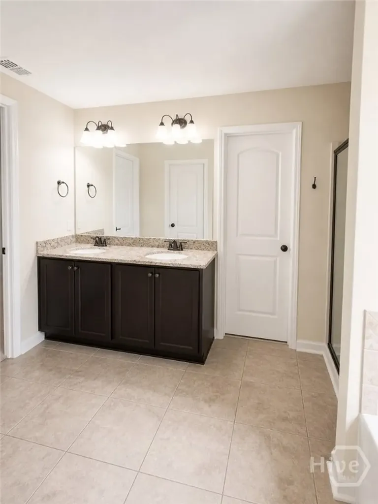 145 Laguna Way Savannah GA 31405