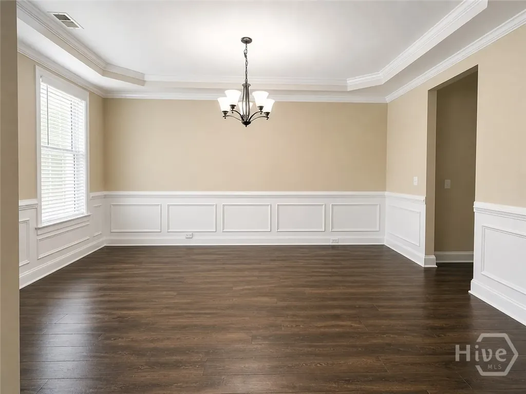 145 Laguna Way Savannah GA 31405