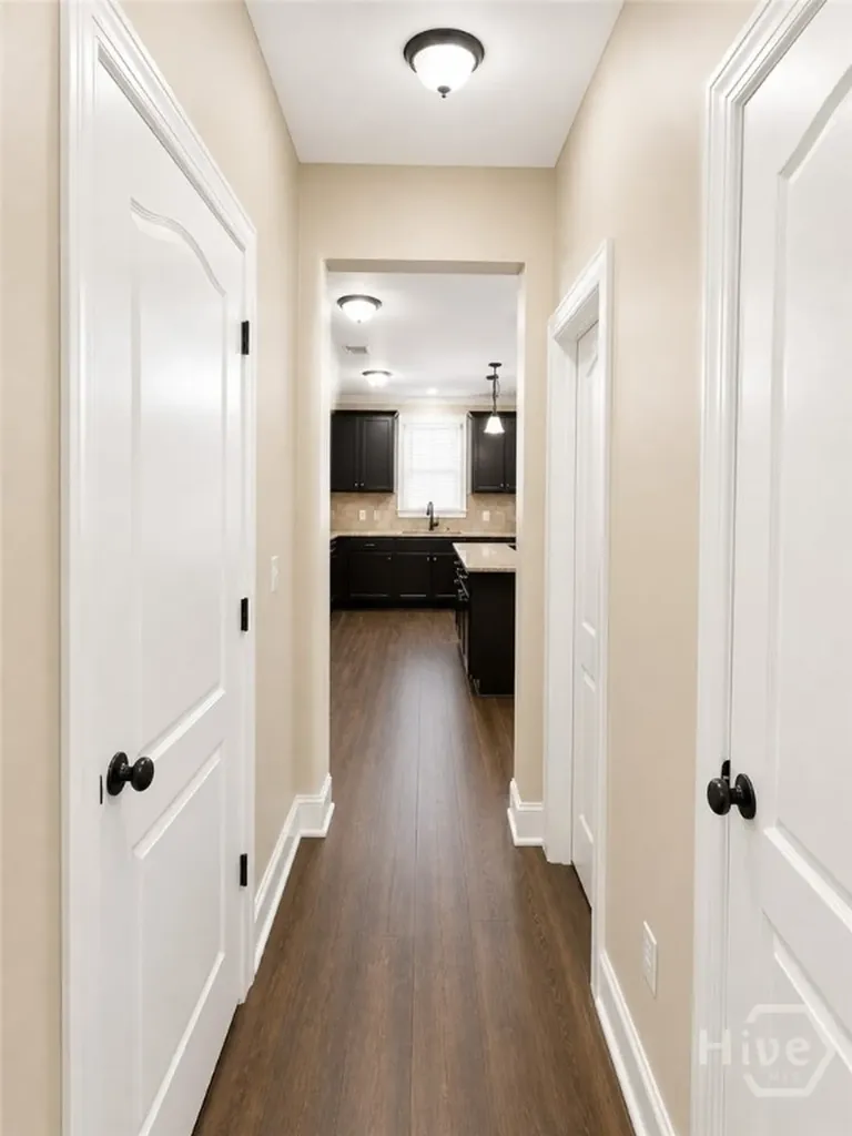 145 Laguna Way Savannah GA 31405